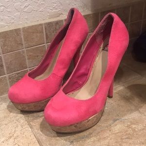 Size 6 1/2 pink shade high heals.